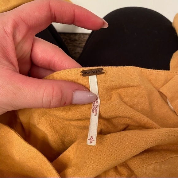 Free people adjustable mustard yellow tank button tie up detail size small - Picture 5 of 5